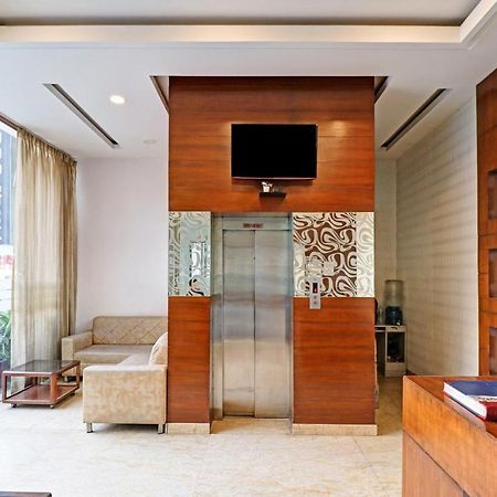 Airport Hotel Goodluck Nueva Delhi Exterior foto