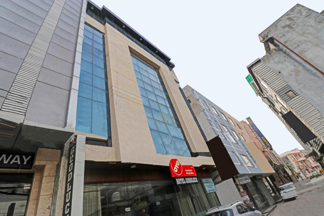 Airport Hotel Goodluck Nueva Delhi Exterior foto