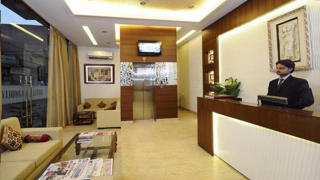 Airport Hotel Goodluck Nueva Delhi Exterior foto